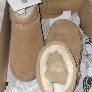 UGG boots